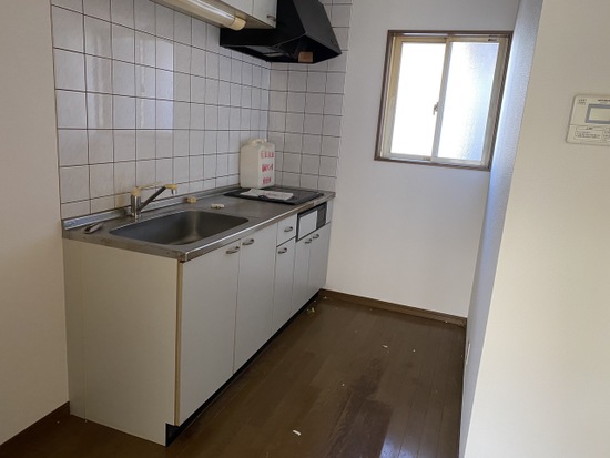 他の部屋の写真　参照